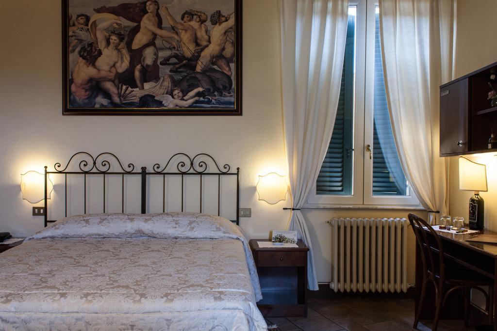 Albergo Il Giglio Montalcino Habitación foto