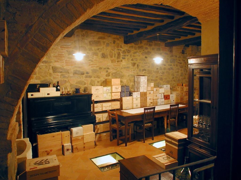 Albergo Il Giglio Montalcino Exterior foto