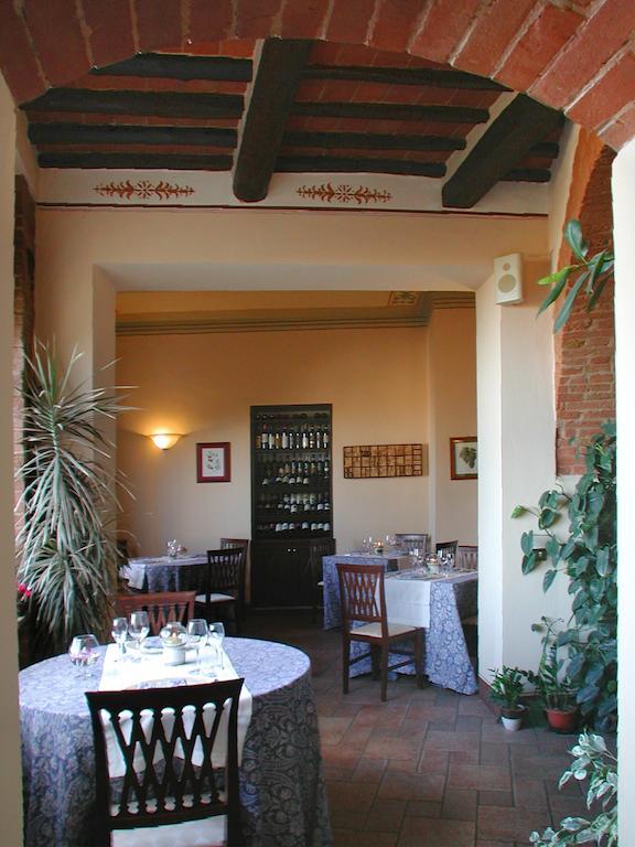 Albergo Il Giglio Montalcino Exterior foto