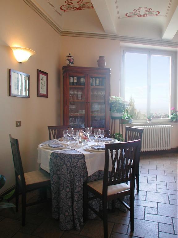 Albergo Il Giglio Montalcino Exterior foto