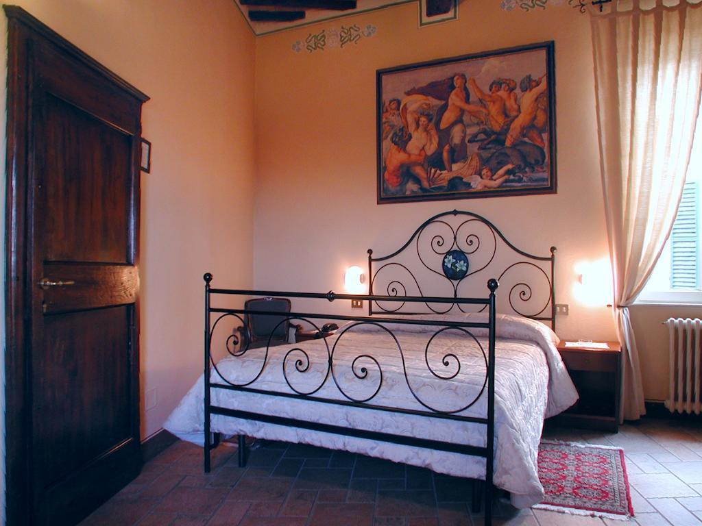 Albergo Il Giglio Montalcino Habitación foto