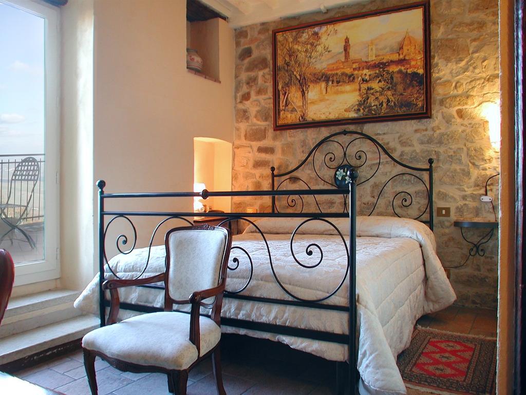 Albergo Il Giglio Montalcino Habitación foto